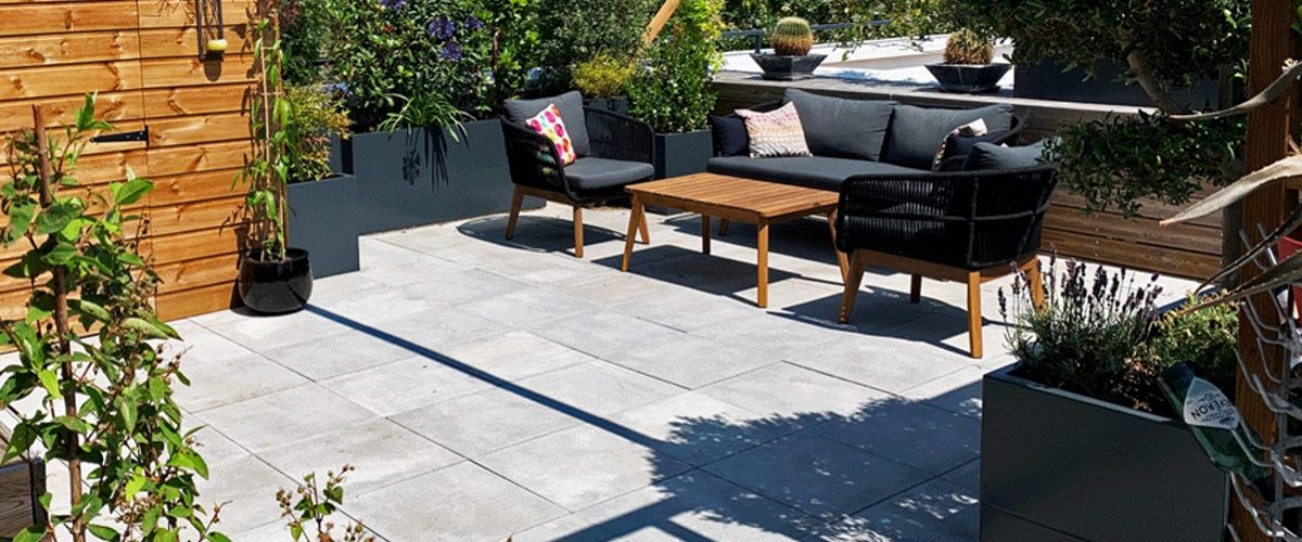 MR BAC fabricant de mobiliers, bacs, jardinières, abris de jardin et locaux techniques pour professionnels, paysagistes, particuliers