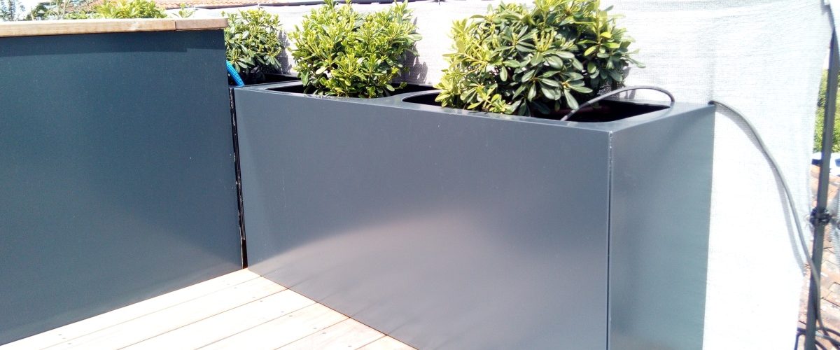 Bacs de grandes dimensions et hauteur pour la plantation d'arbustes sur une terrasse urbaine - Fabrication en aluminium MRBAC